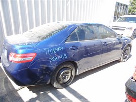2011 TOYOTA CAMRY LE BLUE 2.5 AT Z21418